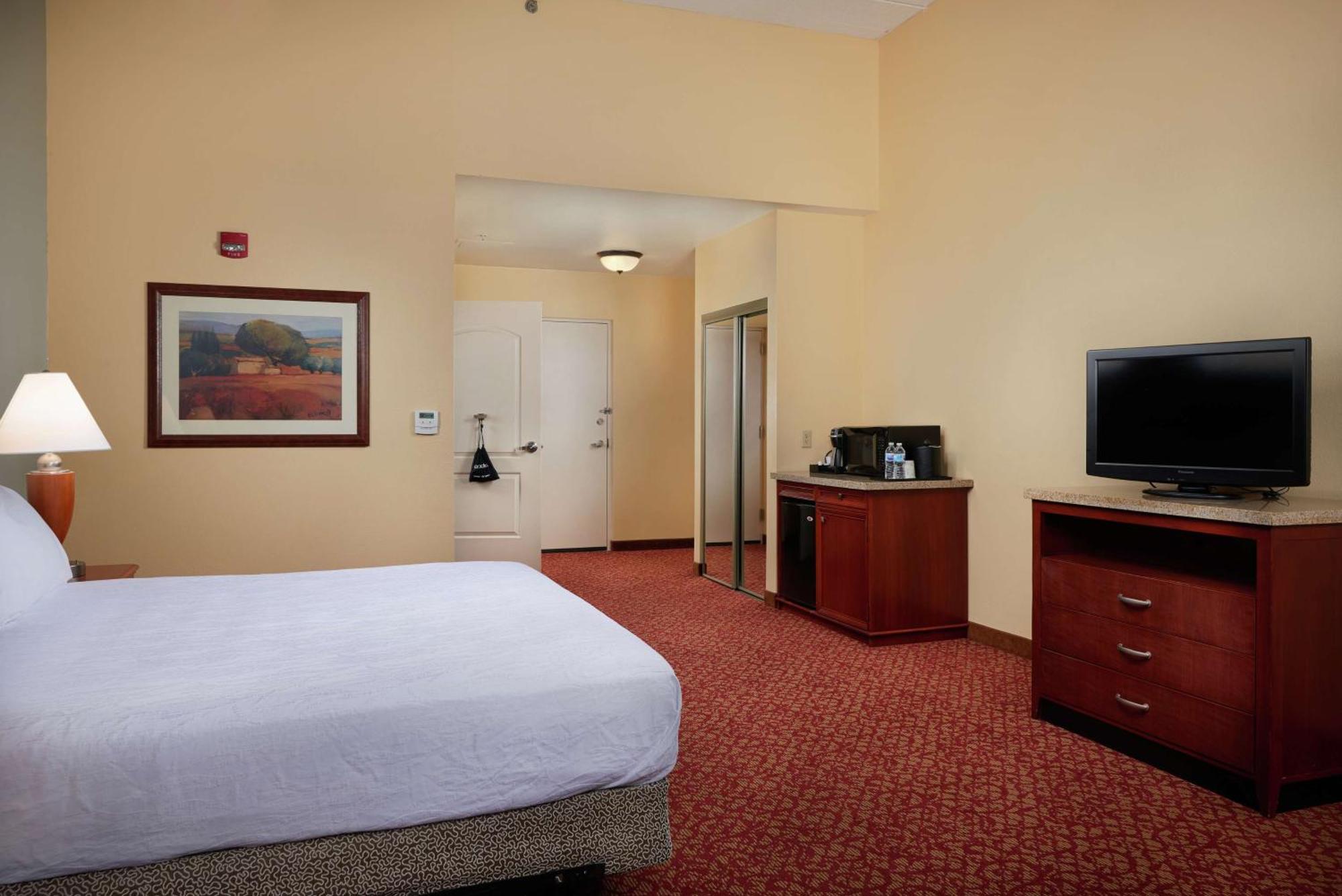 Hilton Garden Inn Νιούπορτ Νιουζ Εξωτερικό φωτογραφία