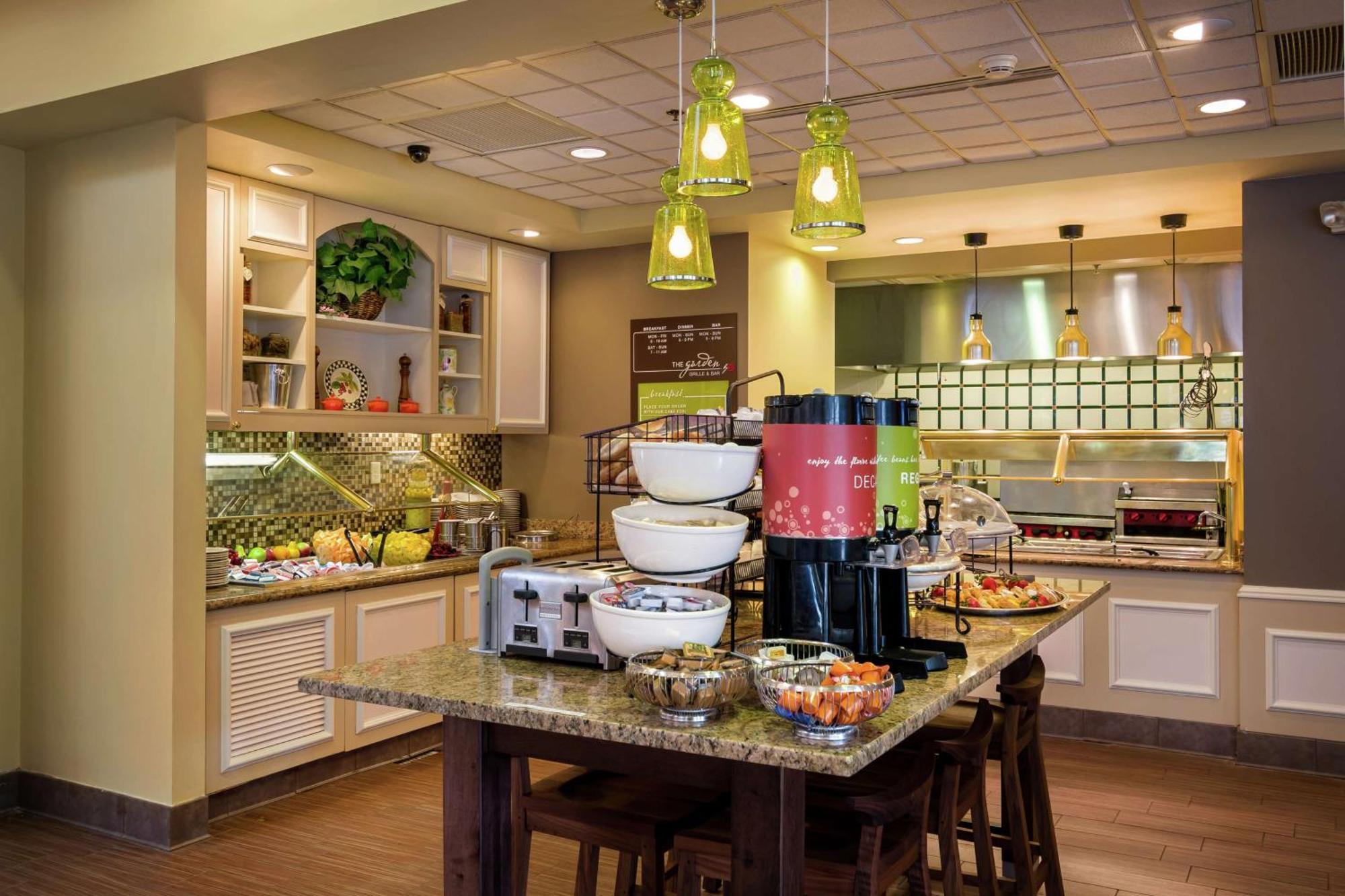 Hilton Garden Inn Νιούπορτ Νιουζ Εξωτερικό φωτογραφία
