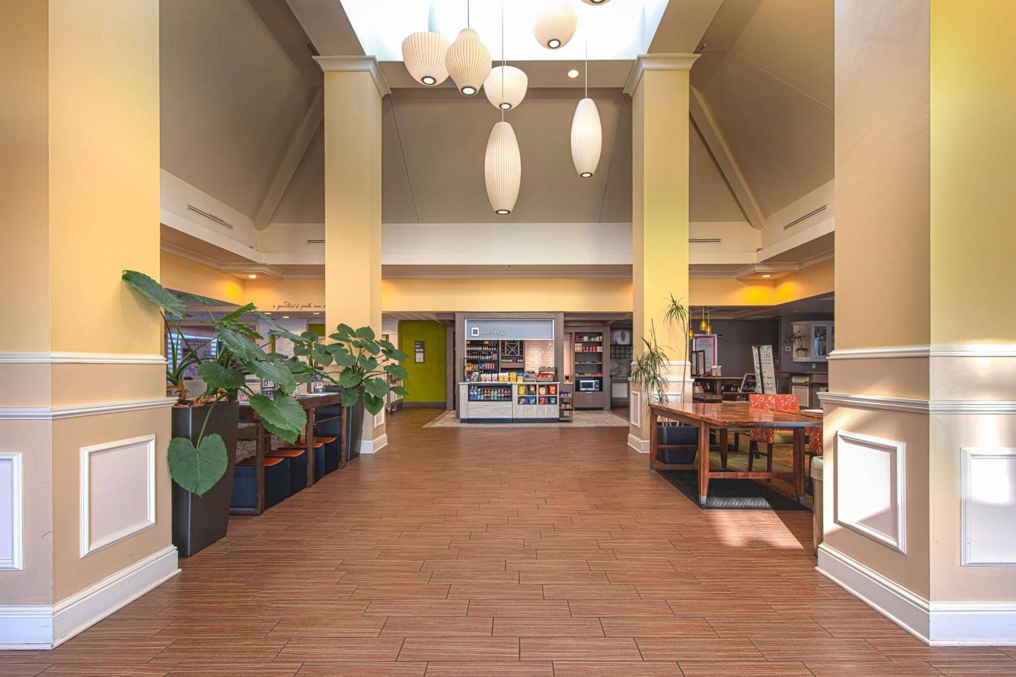 Hilton Garden Inn Νιούπορτ Νιουζ Εξωτερικό φωτογραφία